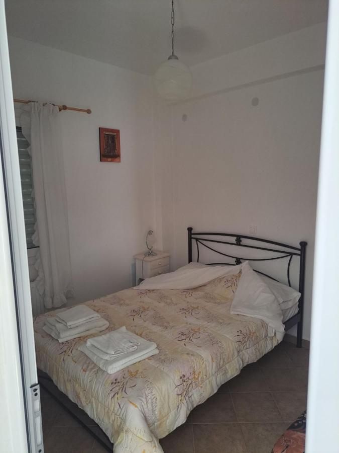 Apartment With Sea View And Balcony 60M From Beach Aegina Extérieur photo